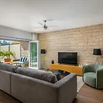 Casa Mateo *